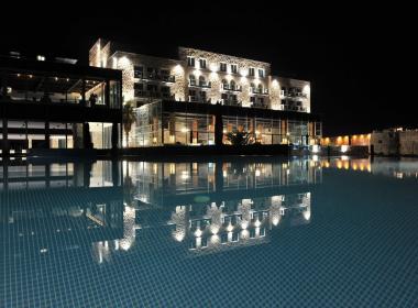 Hotel Avala Resort & Villas -...