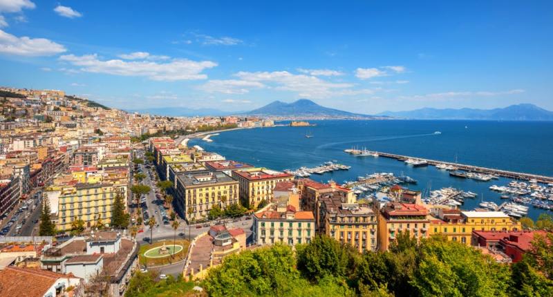 Neapelj - Počitnice z letalom, Neapelj, Italija