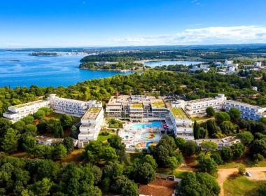 Hotel Delfin Plava Laguna -...