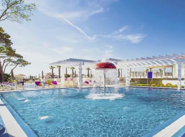 Azul Beach Resort Montenegro - First...