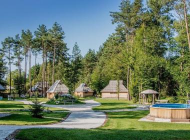 Slovenia Eco Resort - Glamping hiška,...