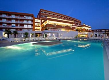 Hotel Albatros Plava Laguna -...