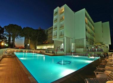 Hotel Adria - All inclusive uživanje v...