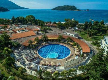 Hotel Slovenska plaža - Poletne...