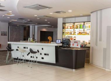 Park Inn by Radisson Budapest ,...