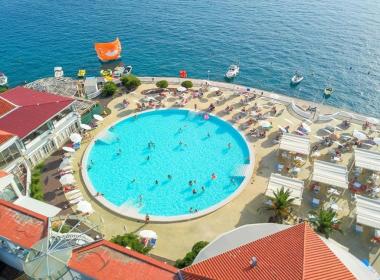 Hotel Katarina - Poletje za velike...