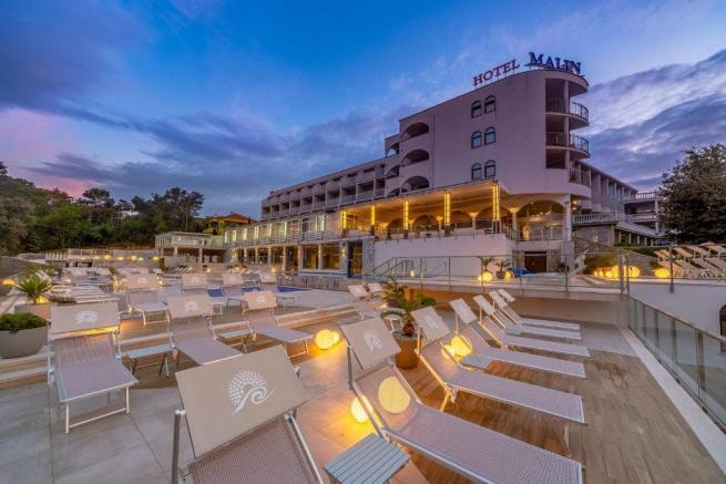 Hotel Malin - Wellness pozdrav poletju...