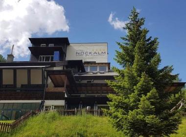 Kinder- und Familienhotel Nockalm -...