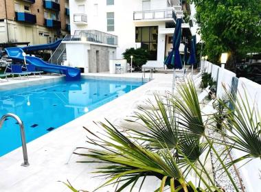 Club Hotel Residence Cesenatico - Oddih...