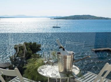 Villa Arausa - First minute...