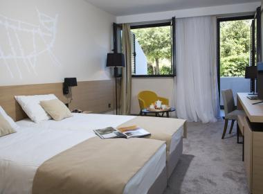 Aminess Younique Liburna Hotel -...