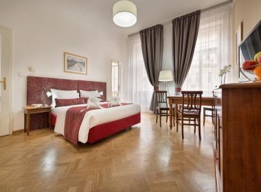 Hotel Suite Home Prague -...