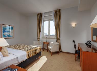 Grand Hotel Bonavia Rijeka - Poletje v...