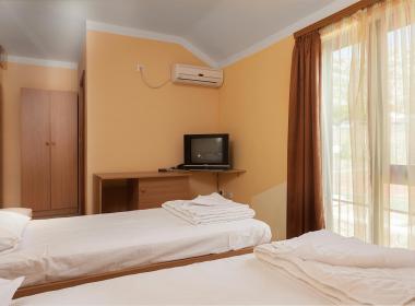 Hotel Zagreb Karlobag - All inclusive...