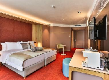 Hotel Carine Centar - Popoln oddih v...