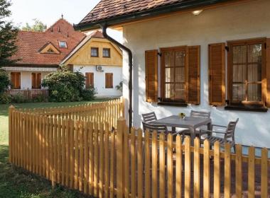 Apartmajsko naselje Prekmurska vas -...