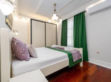 Chateau Dabo Luxury Pool Apartments -...