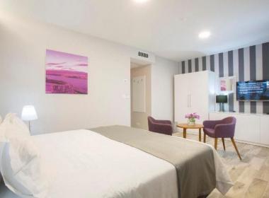 Boutique Hotel Intermezzo - Poletni...