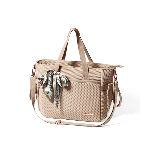 BABYONO Previjalna torba Carmen - beige